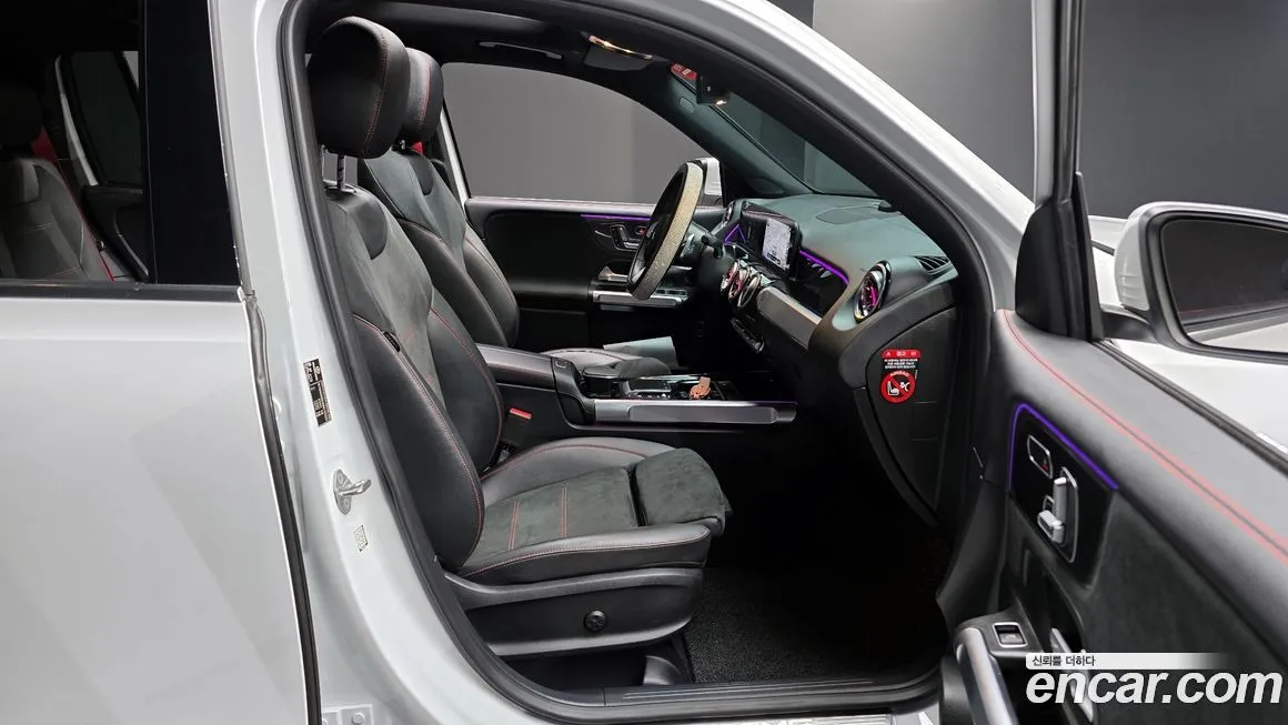Mercedes-Benz GLB-Class — фото 10