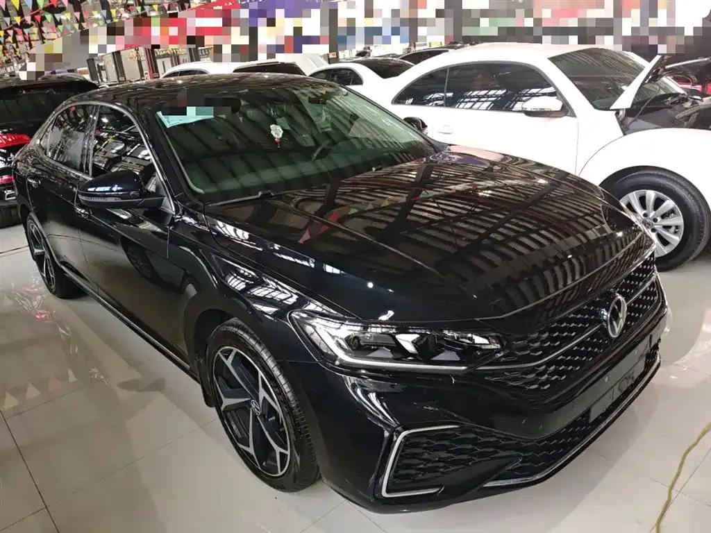 Volkswagen Passat — фото 4