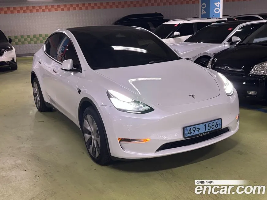 Tesla Model Y — фото 2
