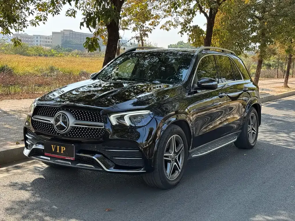 Mercedes-Benz GLE — фото 1