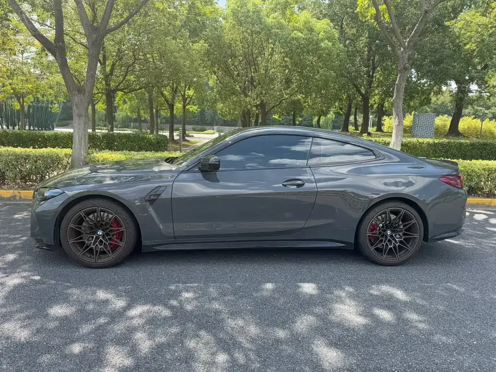BMW M4 — фото 10