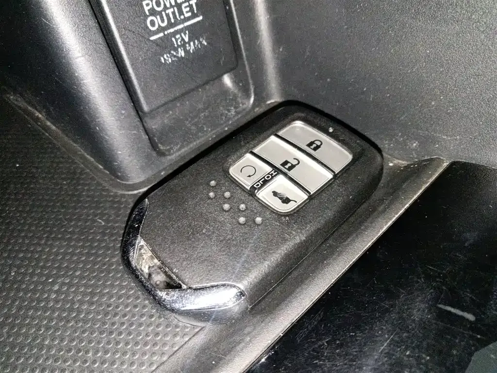 Honda UR-V — фото 9