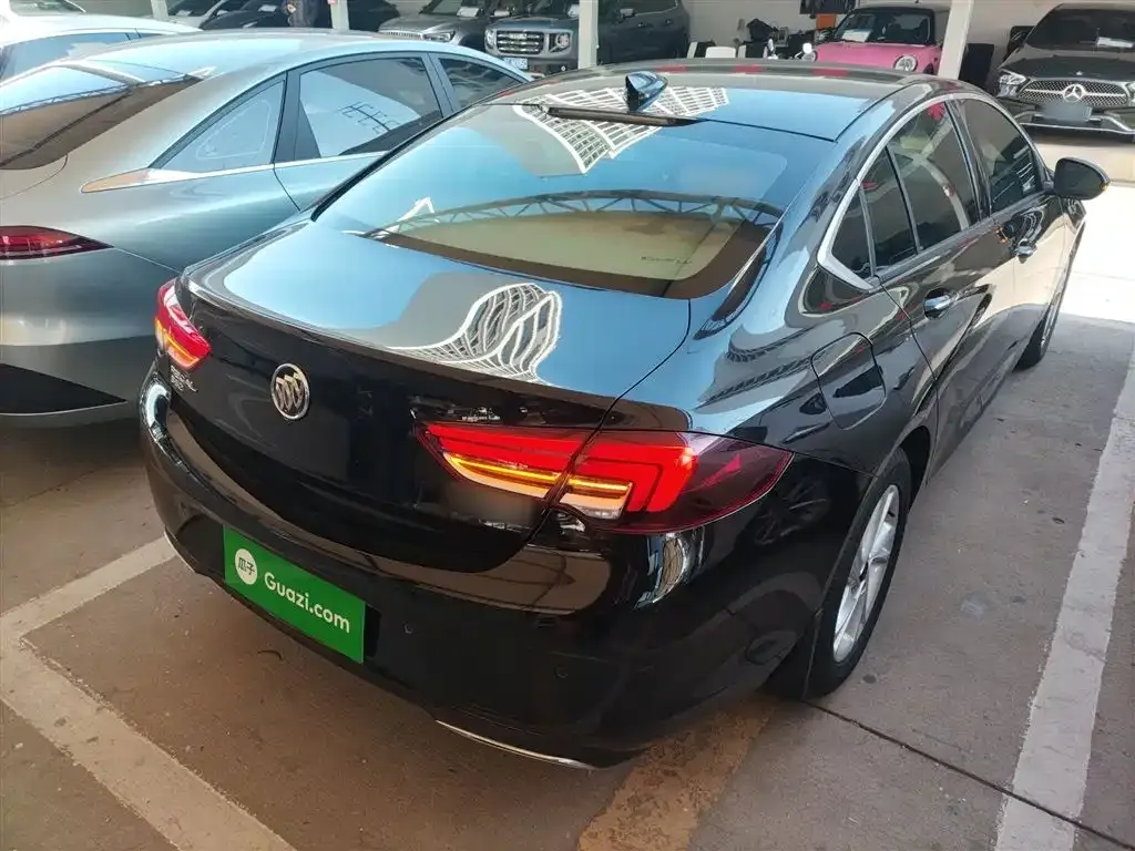 Buick Regal — фото 10