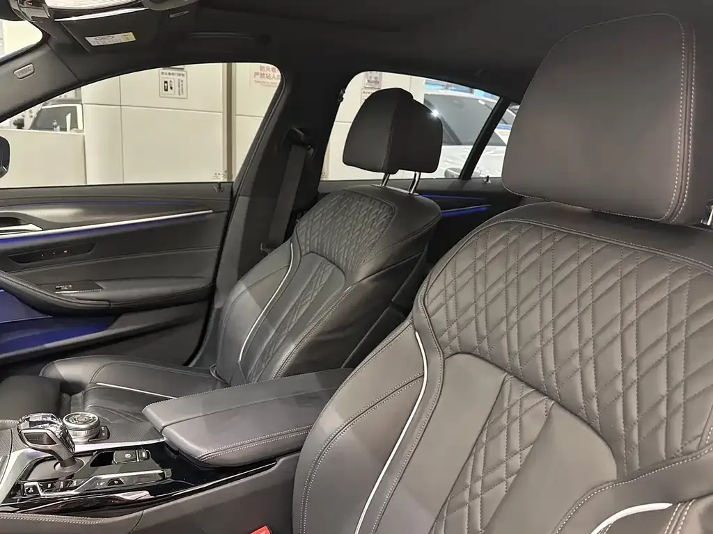 BMW 5 Series (Import) — фото 6