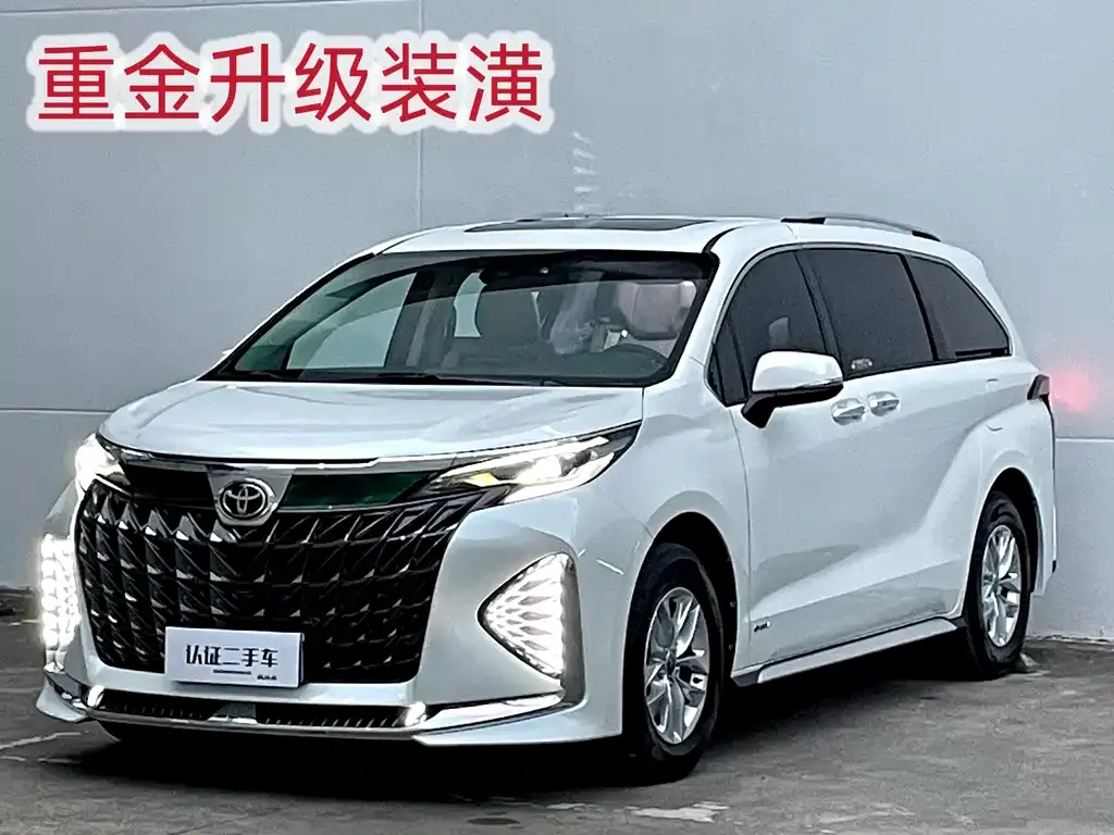 Toyota Granvia — фото 10