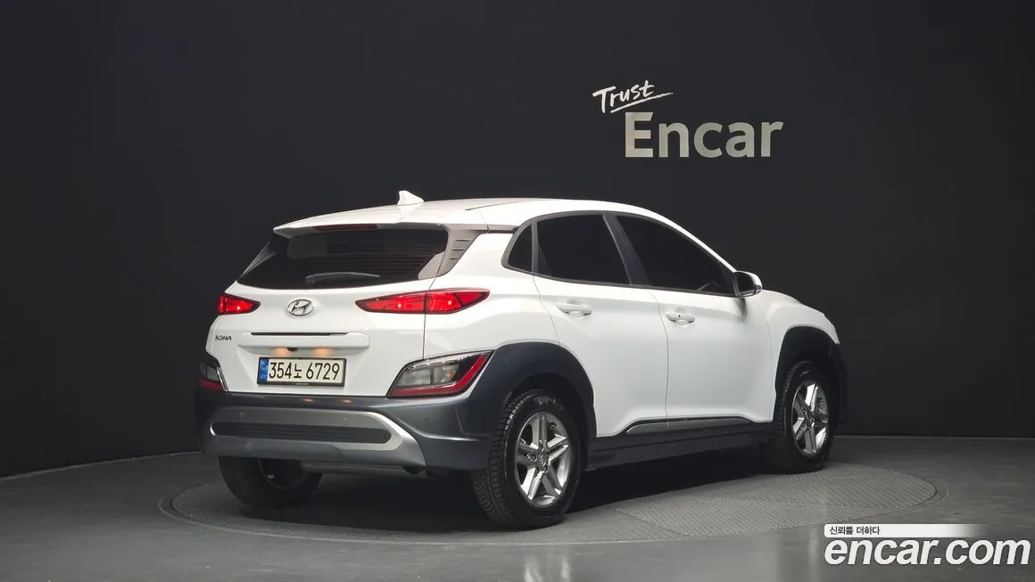 Hyundai Kona — фото 2