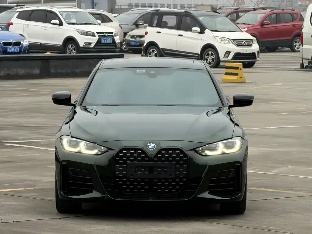 BMW 4 Series — фото 1