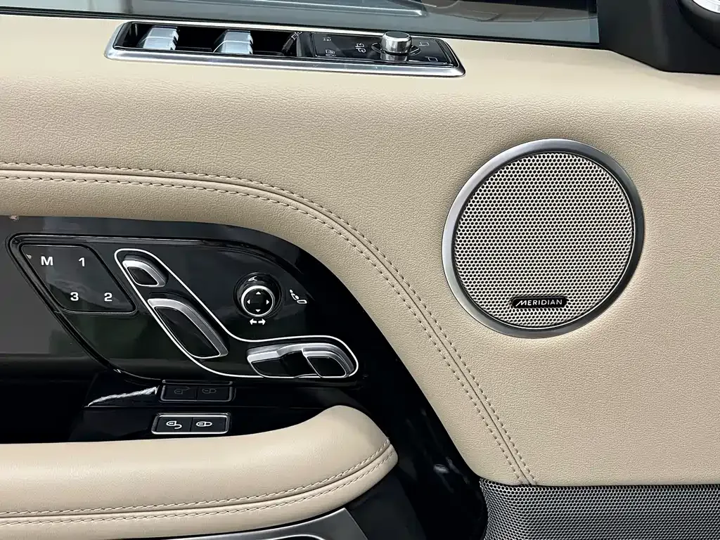 Land Rover Range Rover — фото 10