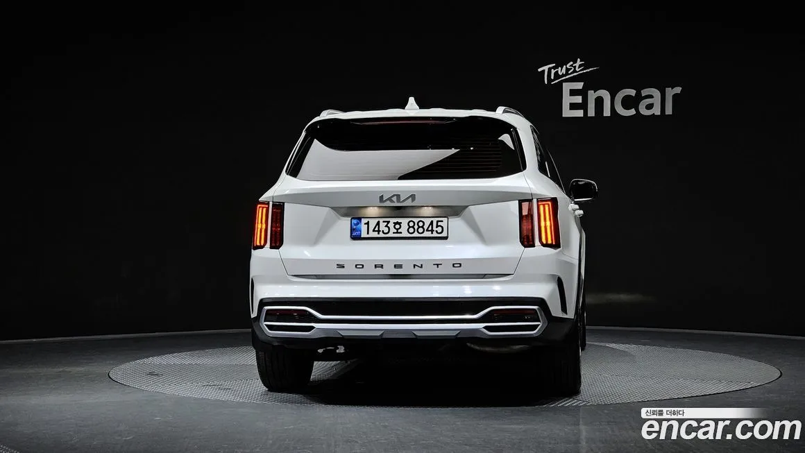 Kia Sorento — фото 3