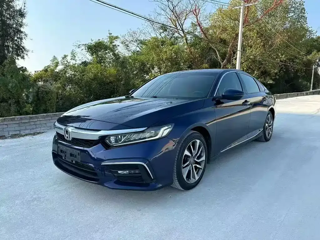 Honda Inspire — фото 1