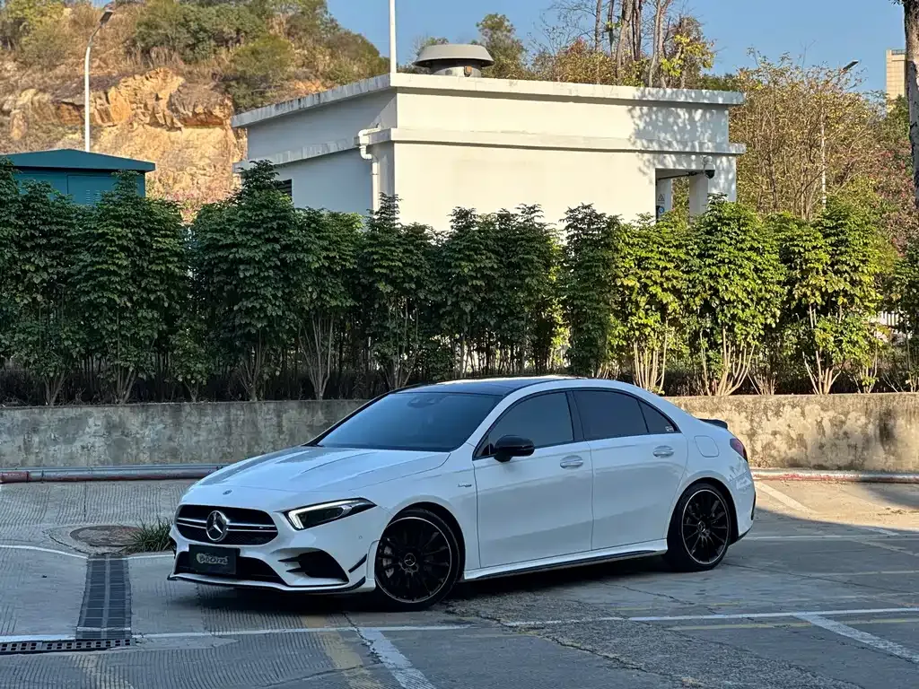 Mercedes-Benz A-Class AMG — фото 1
