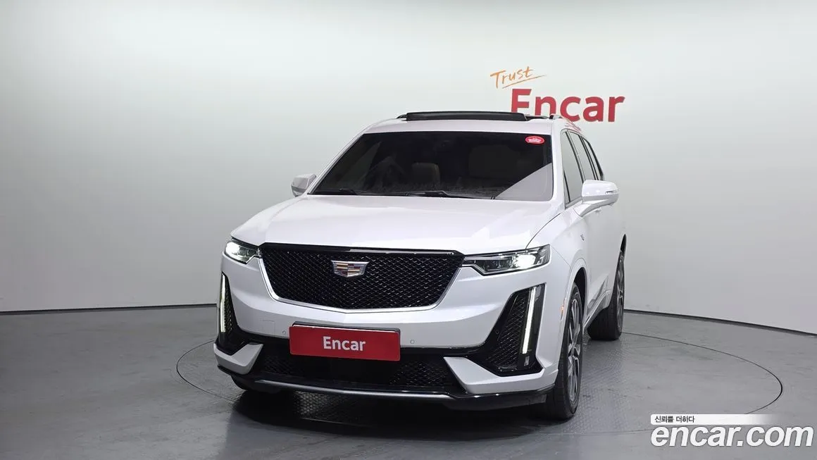 Cadillac XT6 — фото 6
