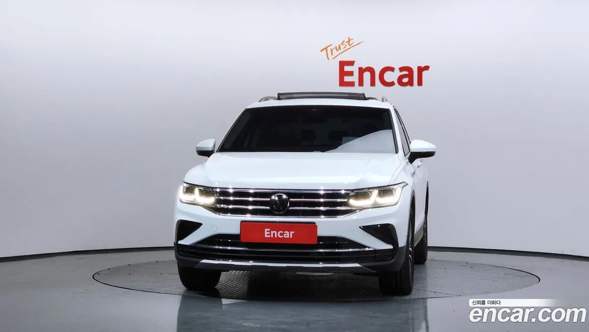 Volkswagen Tiguan — фото 2