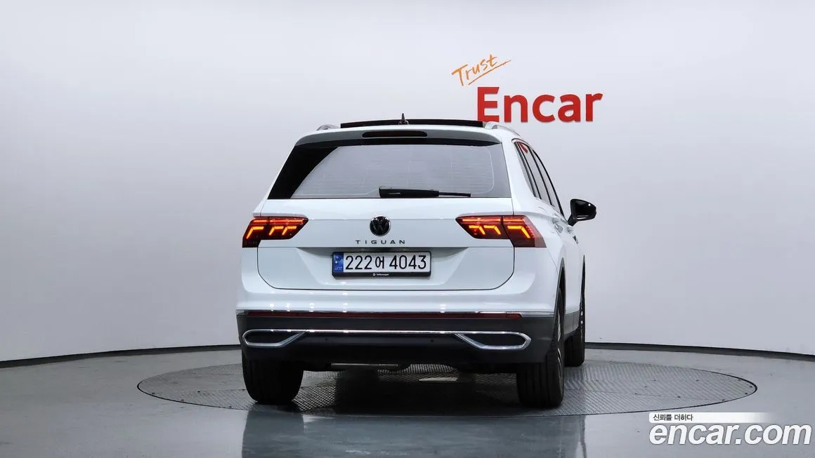 Volkswagen Tiguan — фото 3