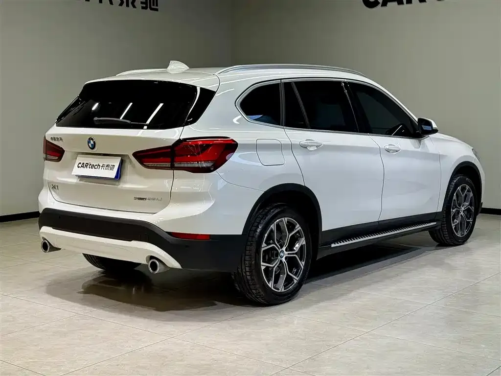 BMW X1 — фото 4