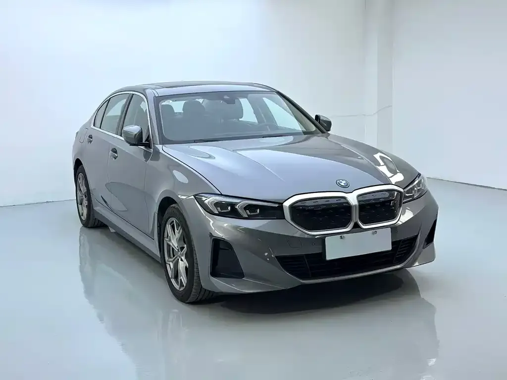 BMW i3 — фото 1