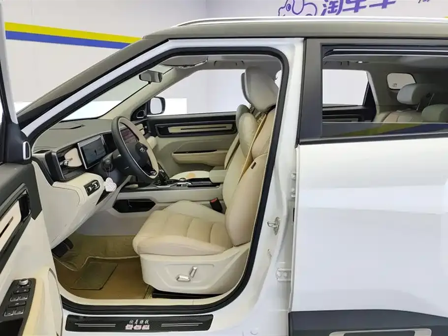 Geely Icon — фото 9