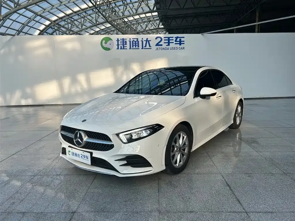 Mercedes-Benz A-Class — фото 1