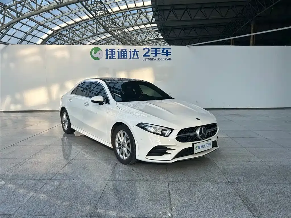 Mercedes-Benz A-Class — фото 10