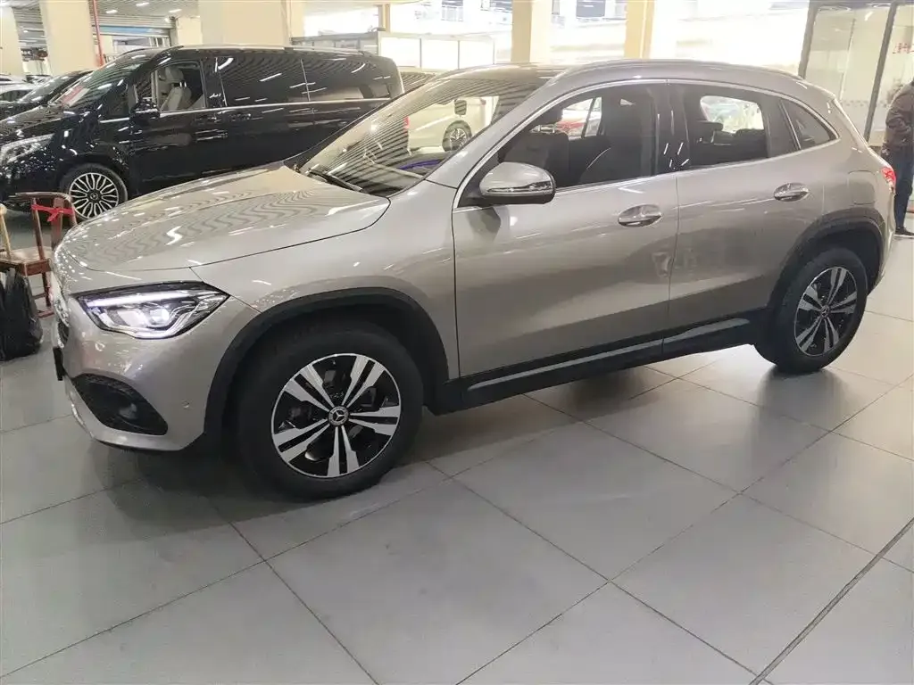 Mercedes-Benz GLA — фото 4