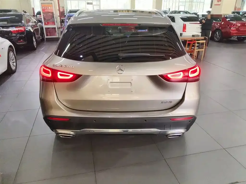 Mercedes-Benz GLA — фото 5