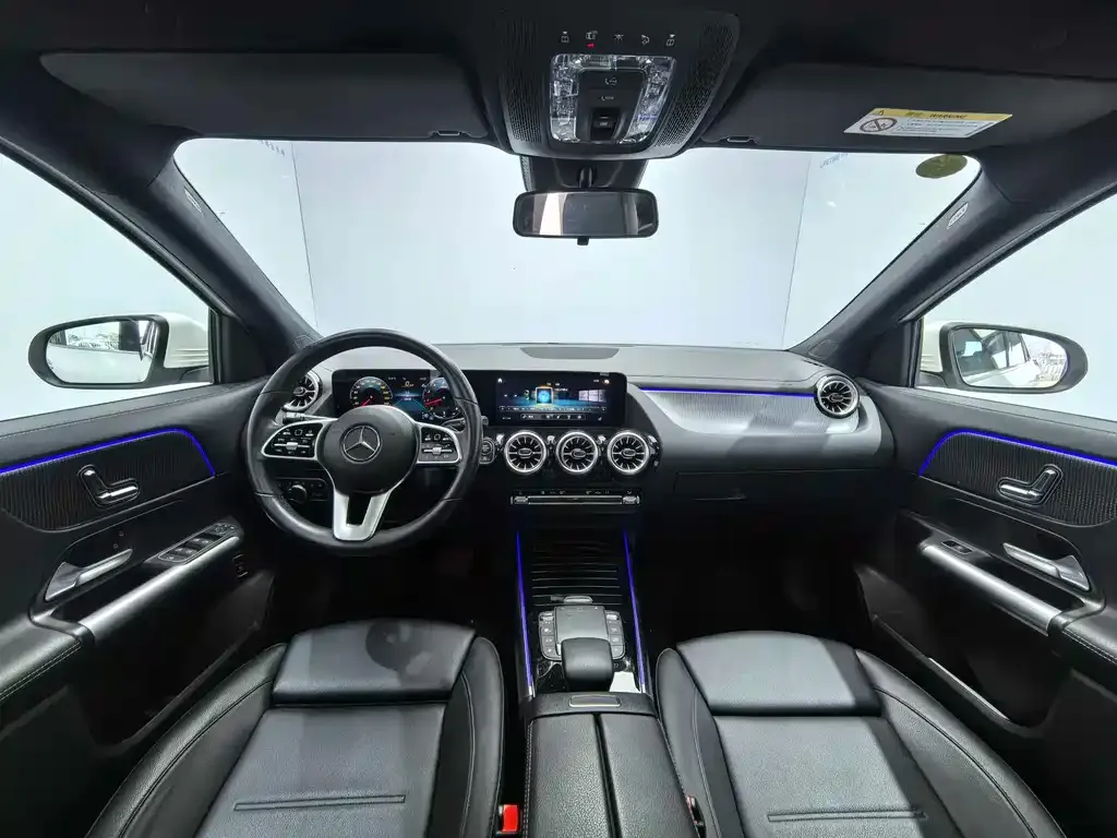 Mercedes-Benz GLA — фото 10