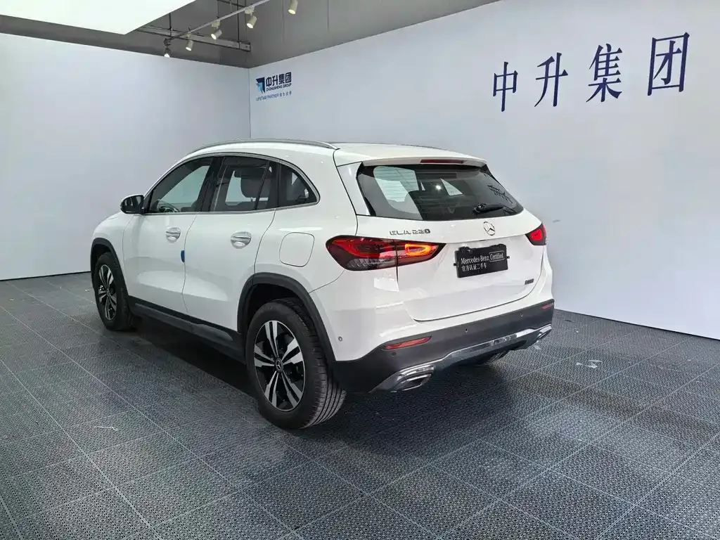 Mercedes-Benz GLA — фото 5