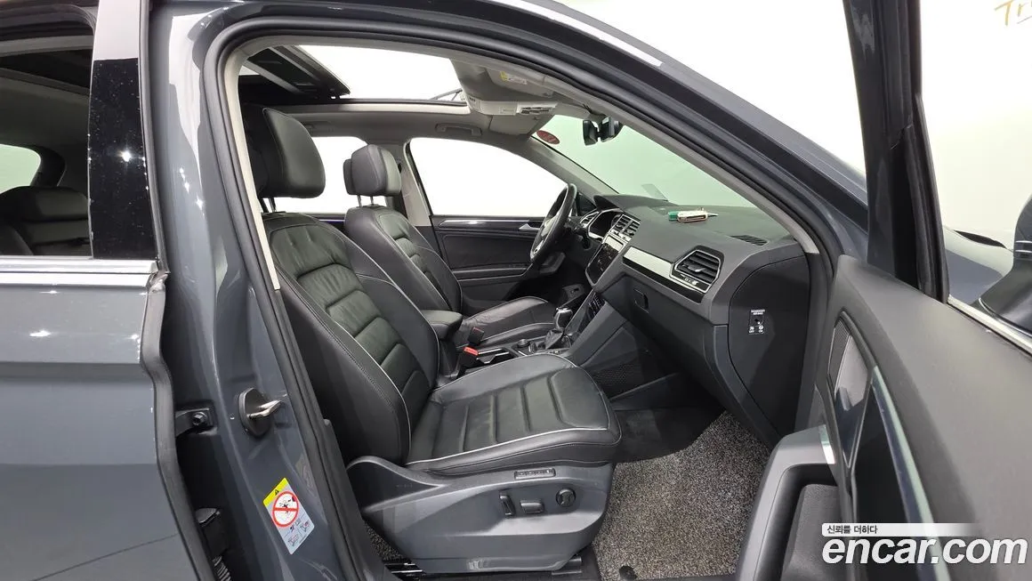 Volkswagen Tiguan — фото 9