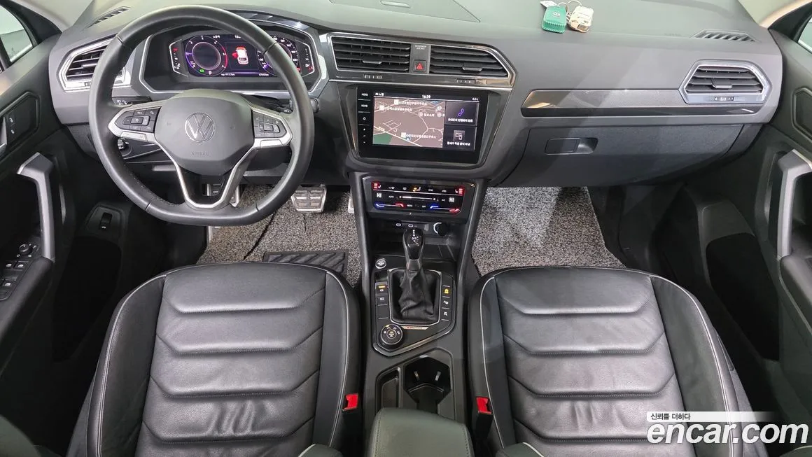 Volkswagen Tiguan — фото 4