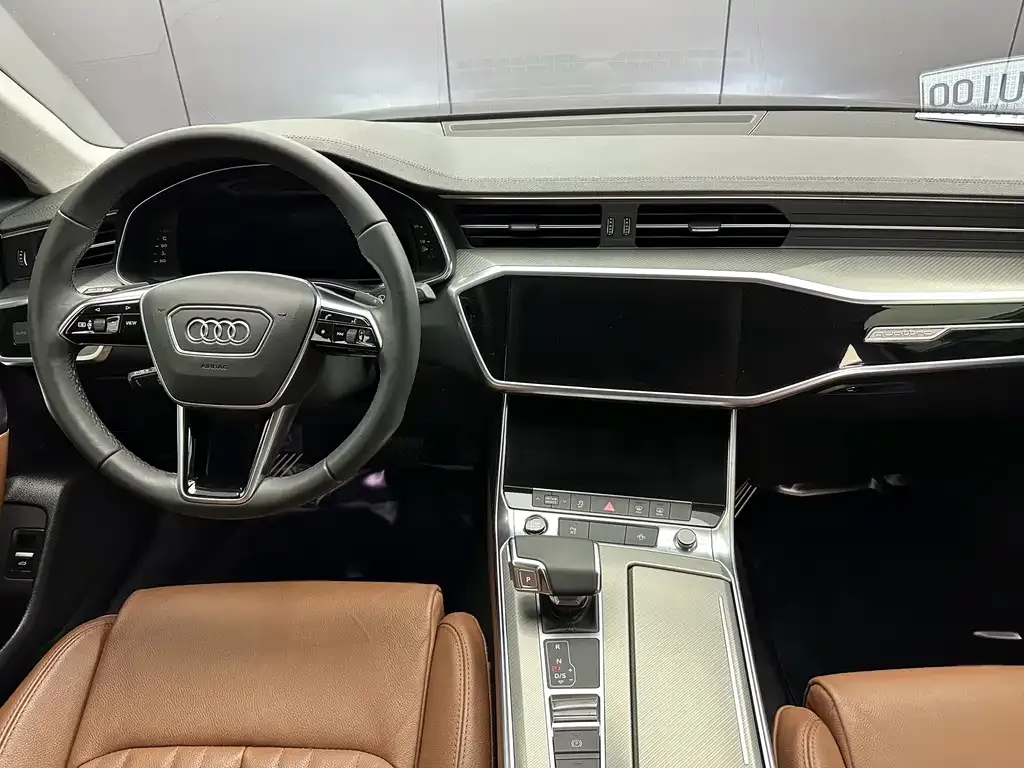 Audi A6L — фото 9
