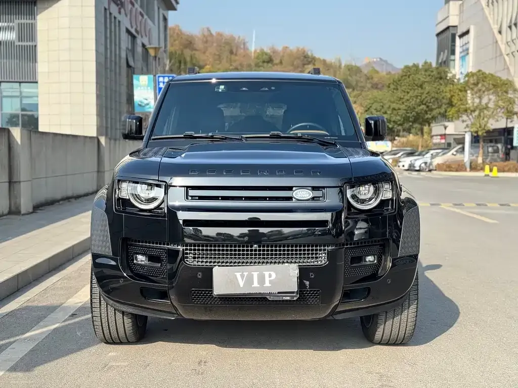 Land Rover Defender — фото 10