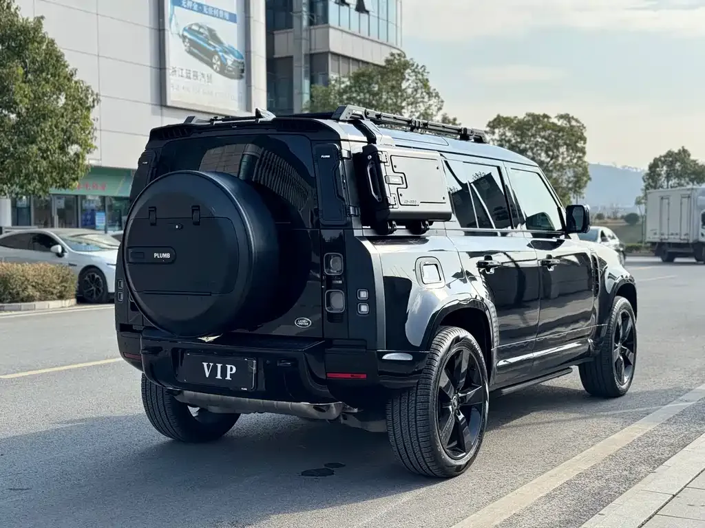 Land Rover Defender — фото 4