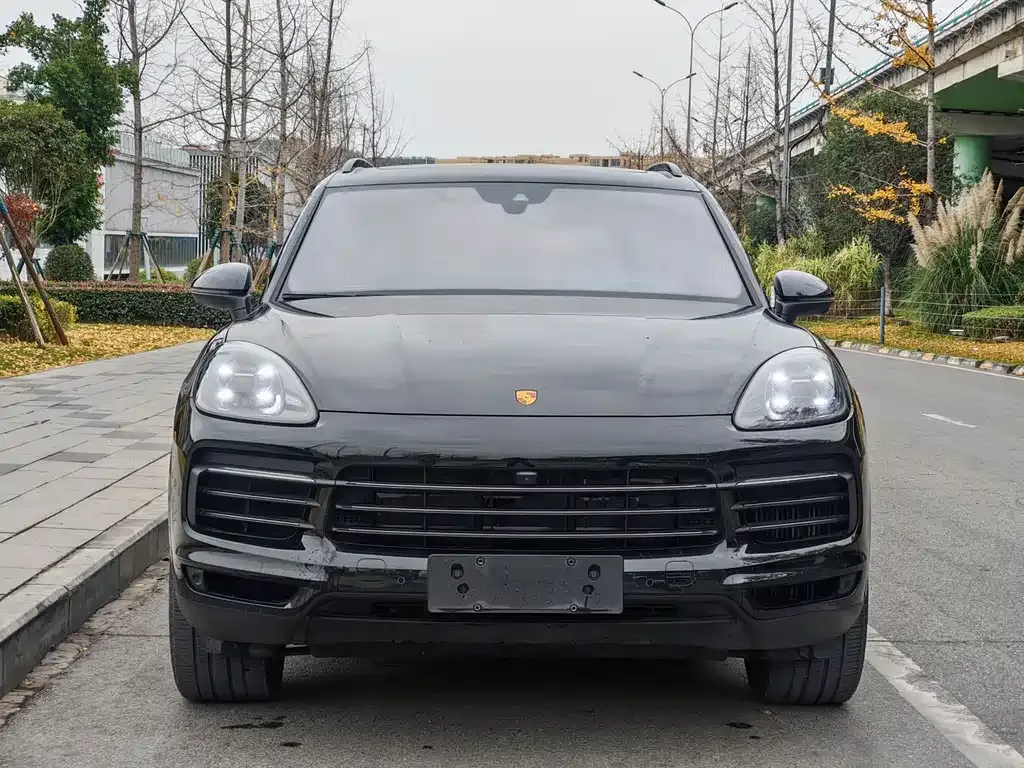 Porsche Cayenne Hybrid — фото 7