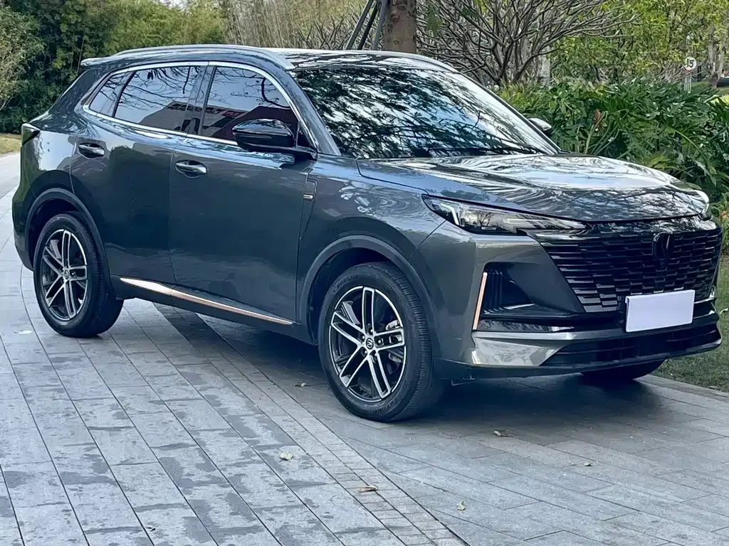 Changan CS55PLUS — фото 3
