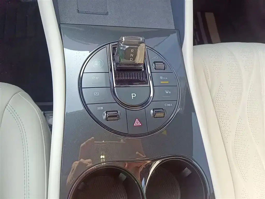 BYD Seal 06GT — фото 3