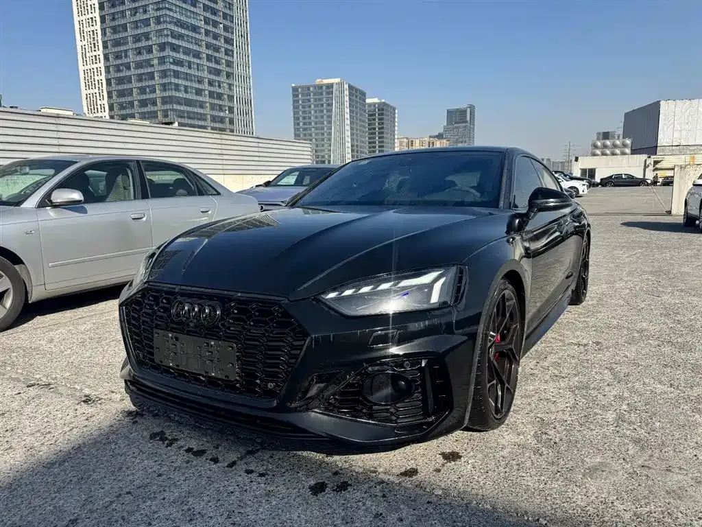 Audi RS 5 — фото 1