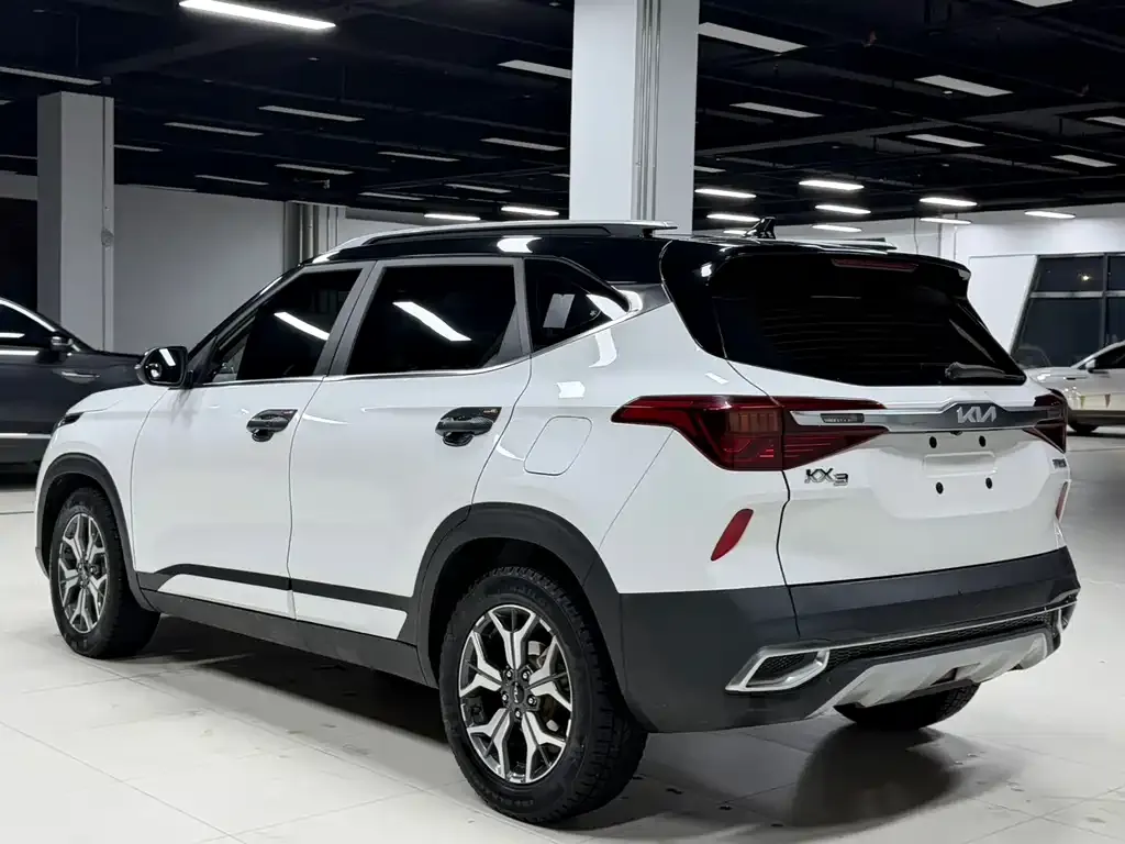 Kia KX3 — фото 10