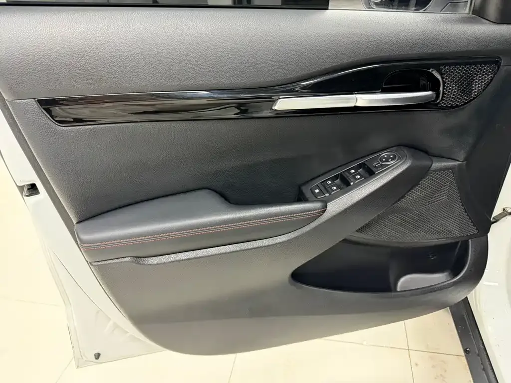 Kia KX3 — фото 6
