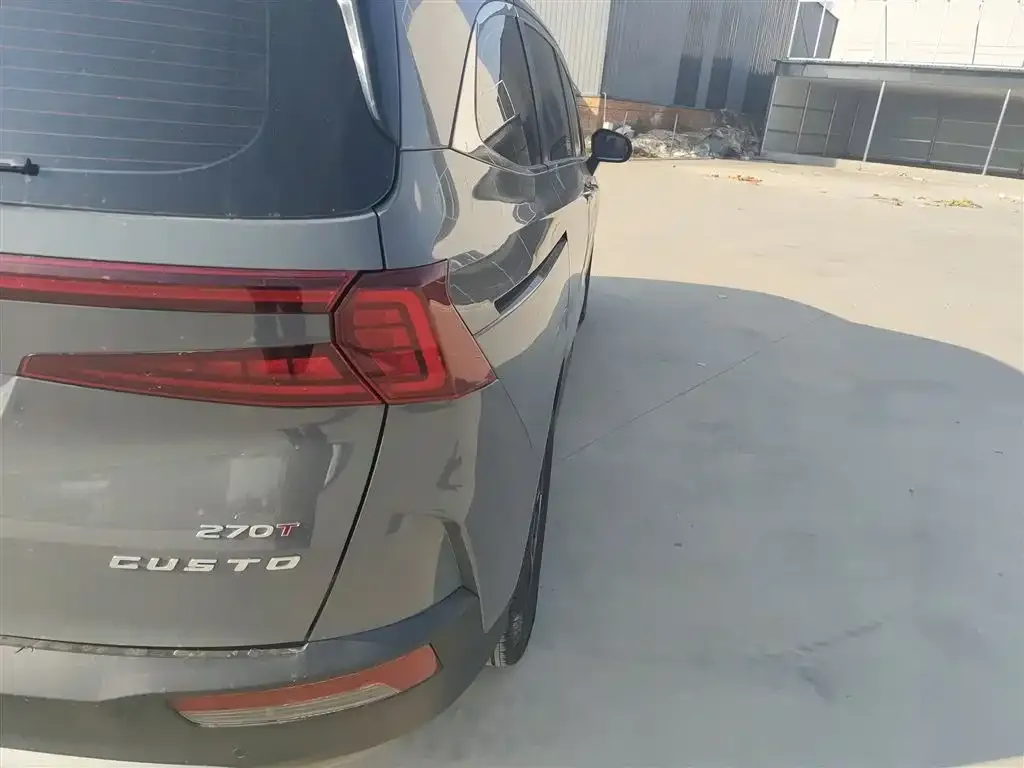 Hyundai Custo — фото 9