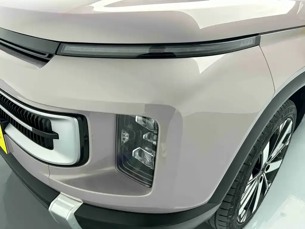 Geely Icon — фото 6