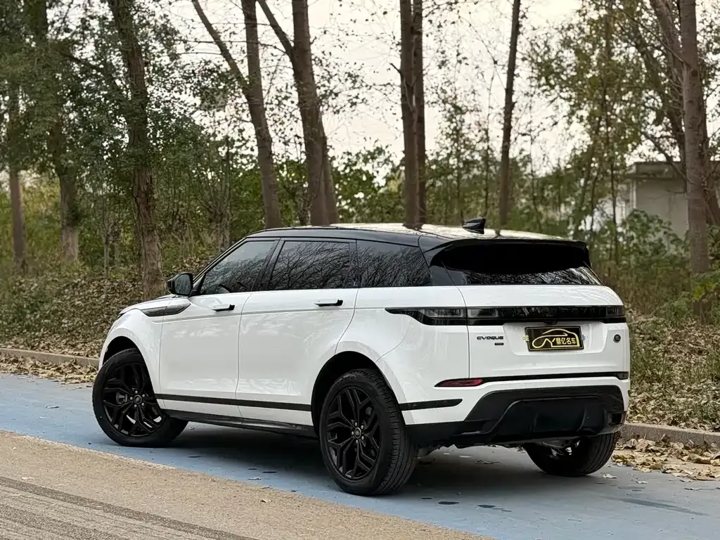 Land Rover Evoque — фото 8