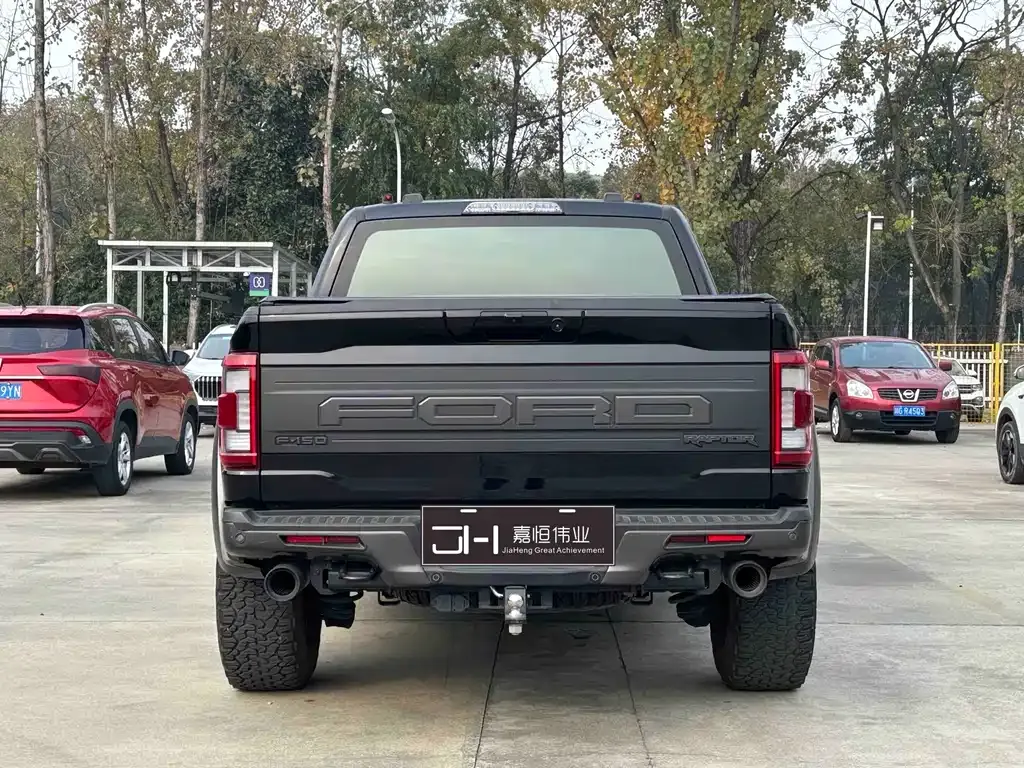 Ford F-150 Raptor — фото 7
