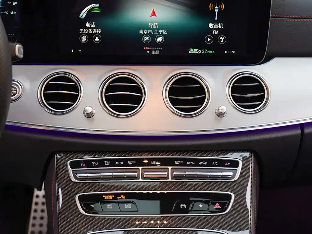 Mercedes-Benz E-Class AMG — фото 8