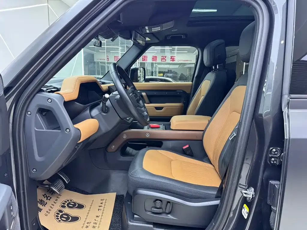 Land Rover Defender — фото 10