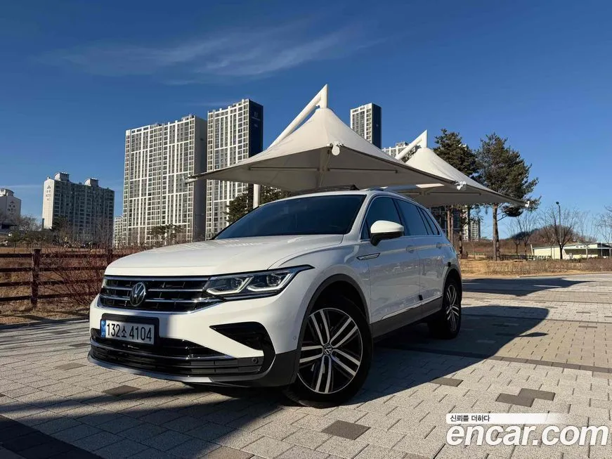 Volkswagen Tiguan — фото 1