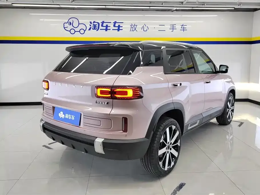 Geely Icon — фото 7