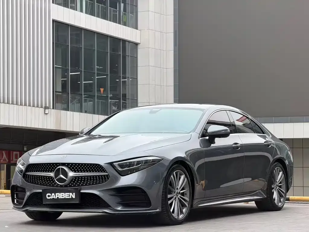 Mercedes-Benz CLS — фото 1