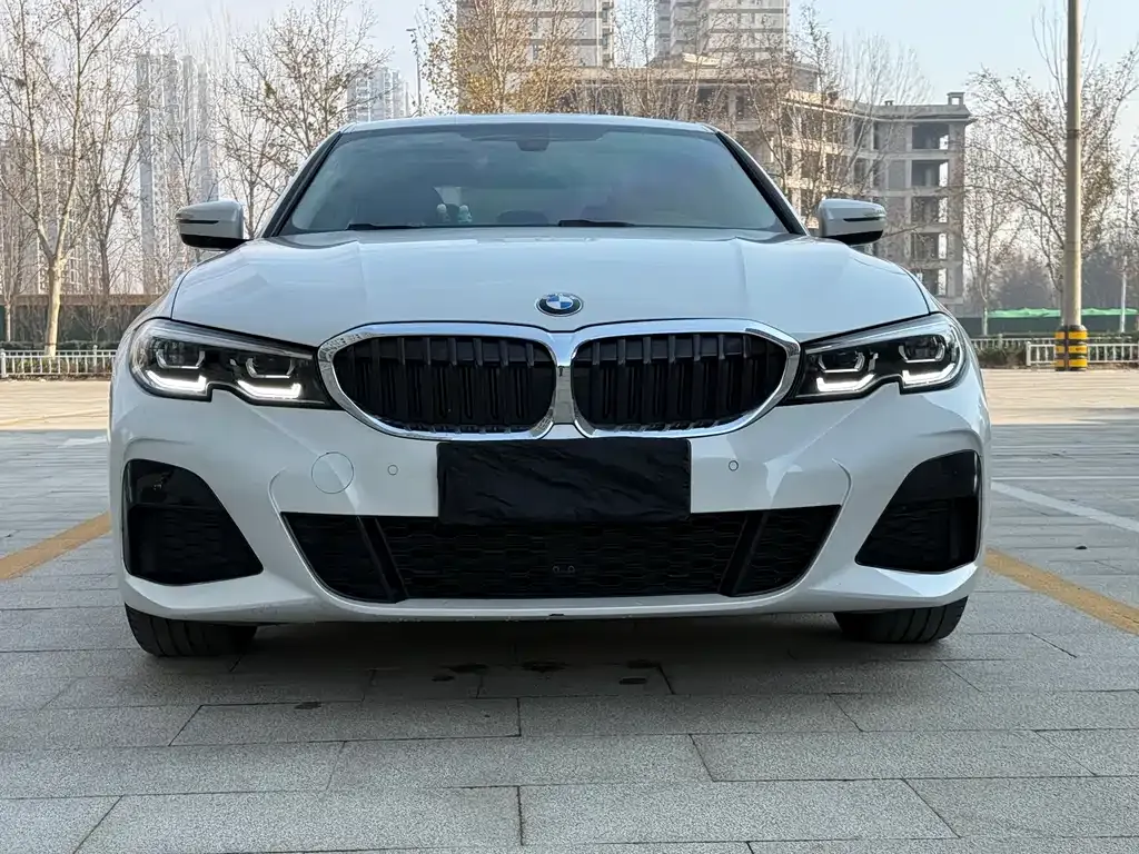 BMW 3 Series — фото 10