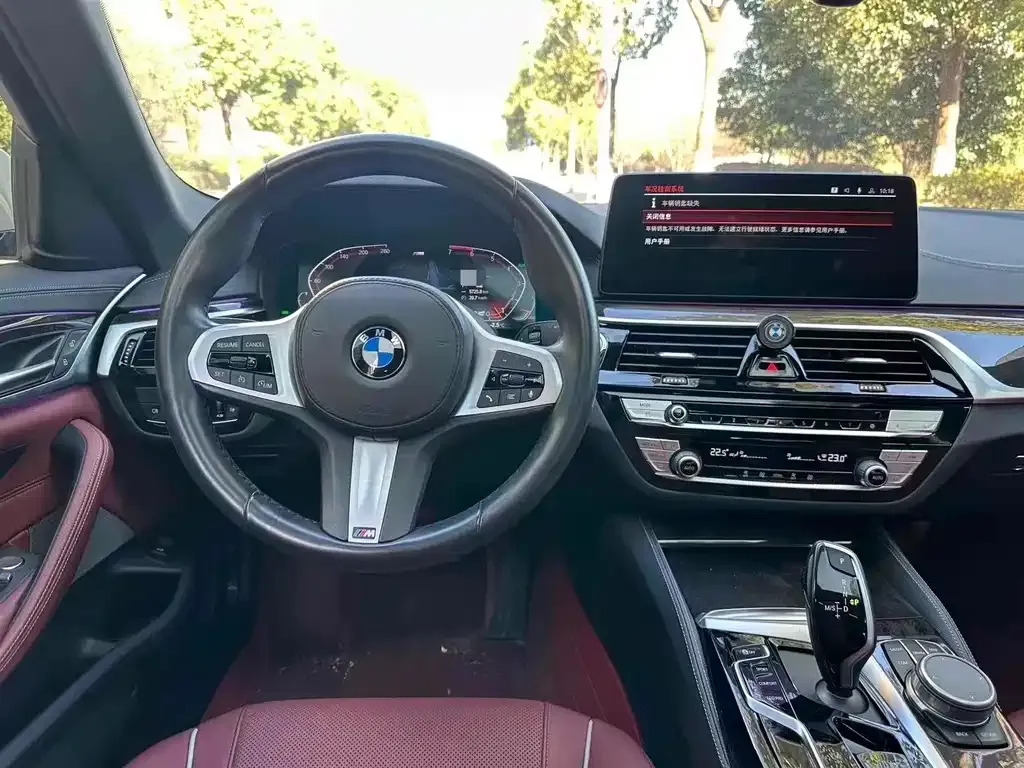 BMW 5 Series — фото 2