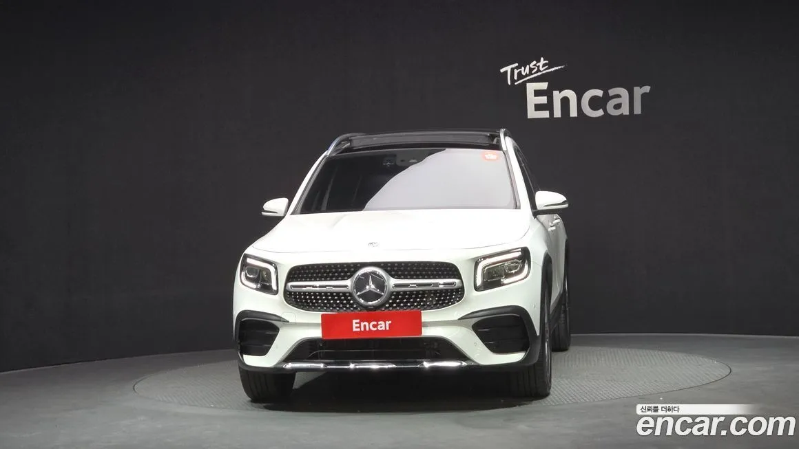Mercedes-Benz GLB-Class — фото 2